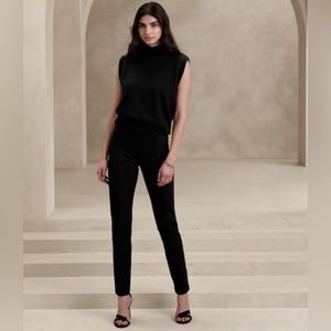 NWT! Banana Republic Black Skinny Everywhere Ponte Pants - Multiple 🌻